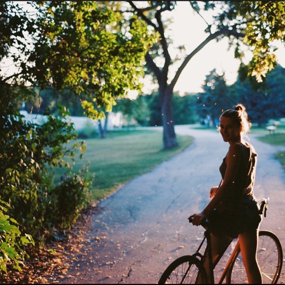 Meet your Posher, Jess - Picture 1 of 1